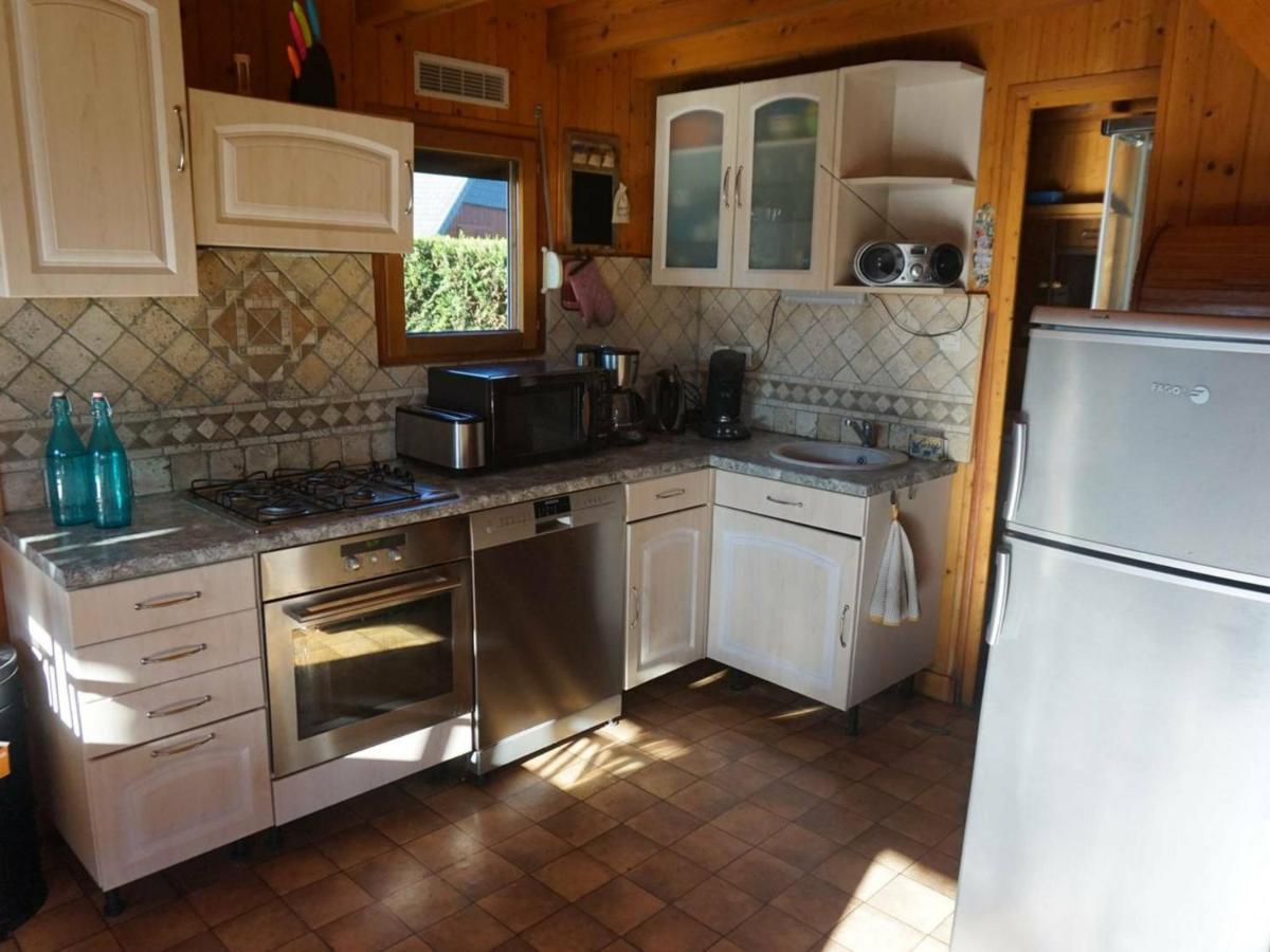 Chalet Avec Piscine Chauffee, Tennis Et Jardin Clos, A 1700M De La Plage De Cabourg - Fr-1-465-22 Ngoại thất bức ảnh