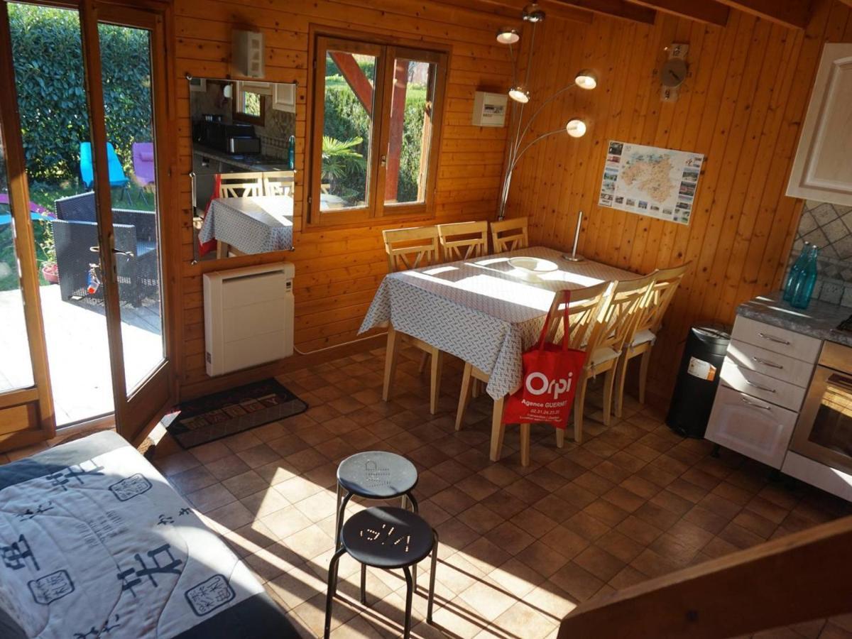Chalet Avec Piscine Chauffee, Tennis Et Jardin Clos, A 1700M De La Plage De Cabourg - Fr-1-465-22 Ngoại thất bức ảnh